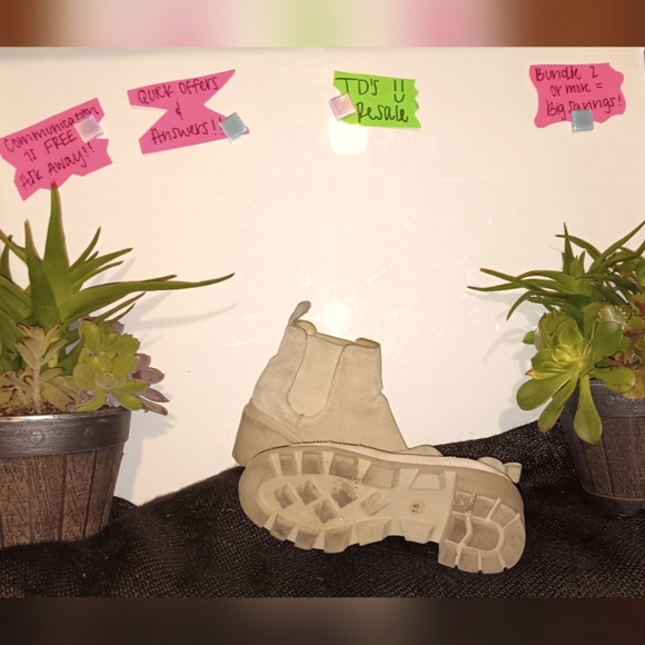 Steve Madden Howler Women Ankle Work Boots - Picture 9 of 13